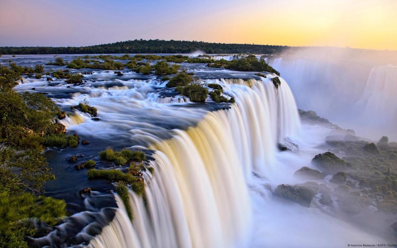 Falls Plaza Hotel Foz do Iguacu Bagian luar foto